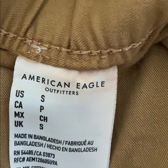 Men’s American Eagle jogger khakis - Picture 4 of 4